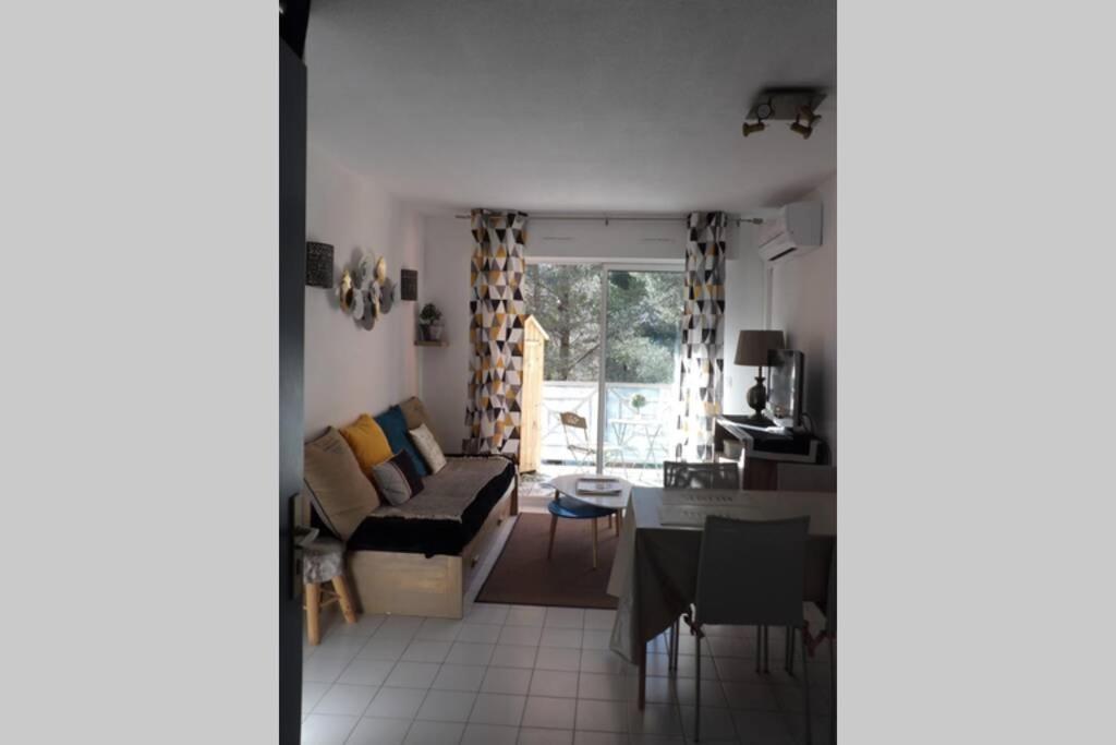 Appartement T2 Dans Residence Avec Piscine Et Tennis Saint-Raphael  Luaran gambar