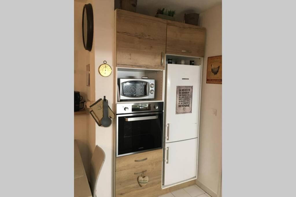 Appartement T2 Dans Residence Avec Piscine Et Tennis Saint-Raphael  Luaran gambar